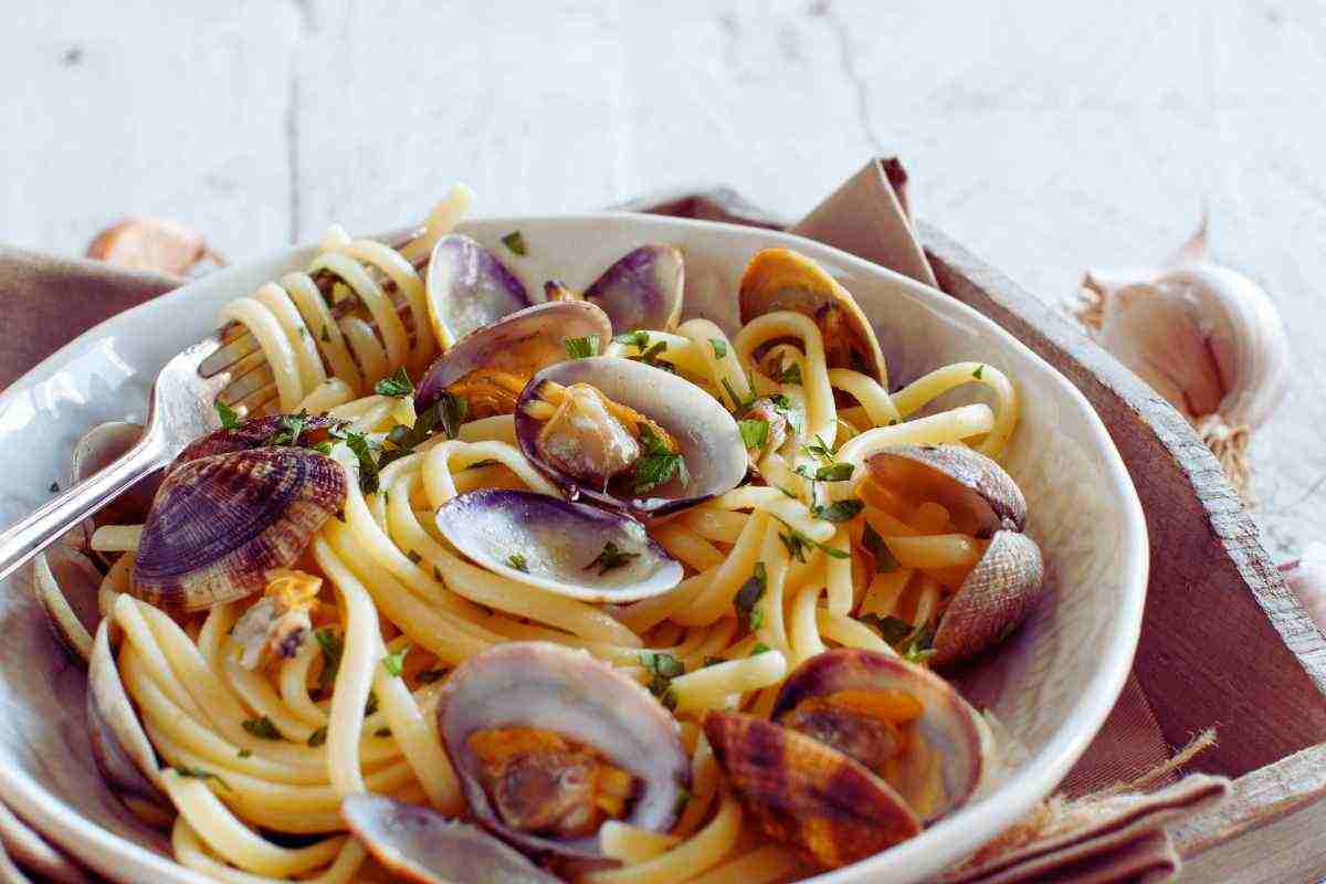 Pasta con le vongole, il segreto per una cremina