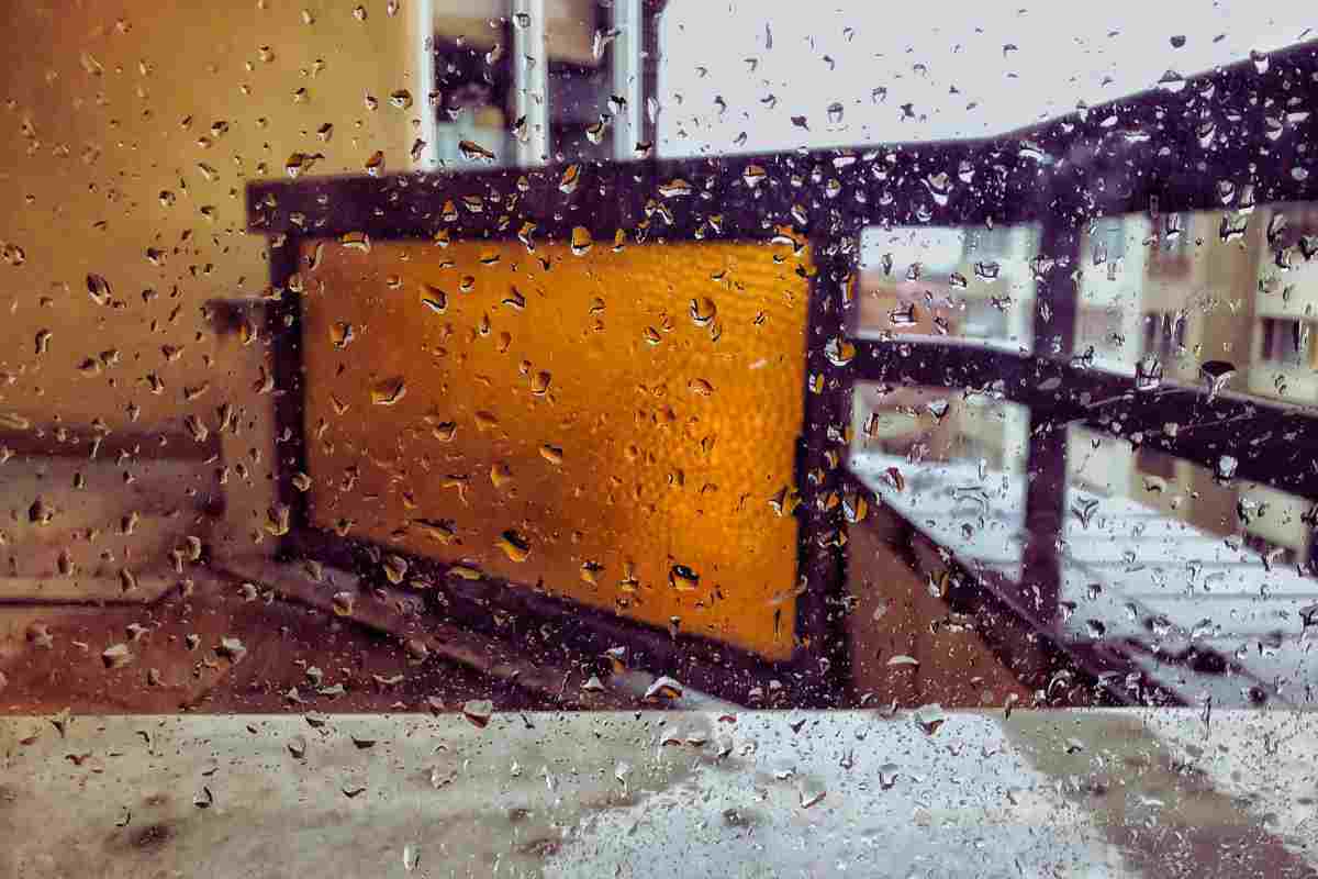 acqua piovana per lavare il balcone