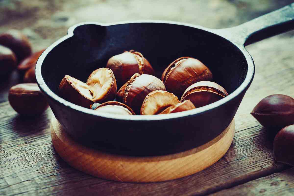 le castagne dolci in padella: come farle