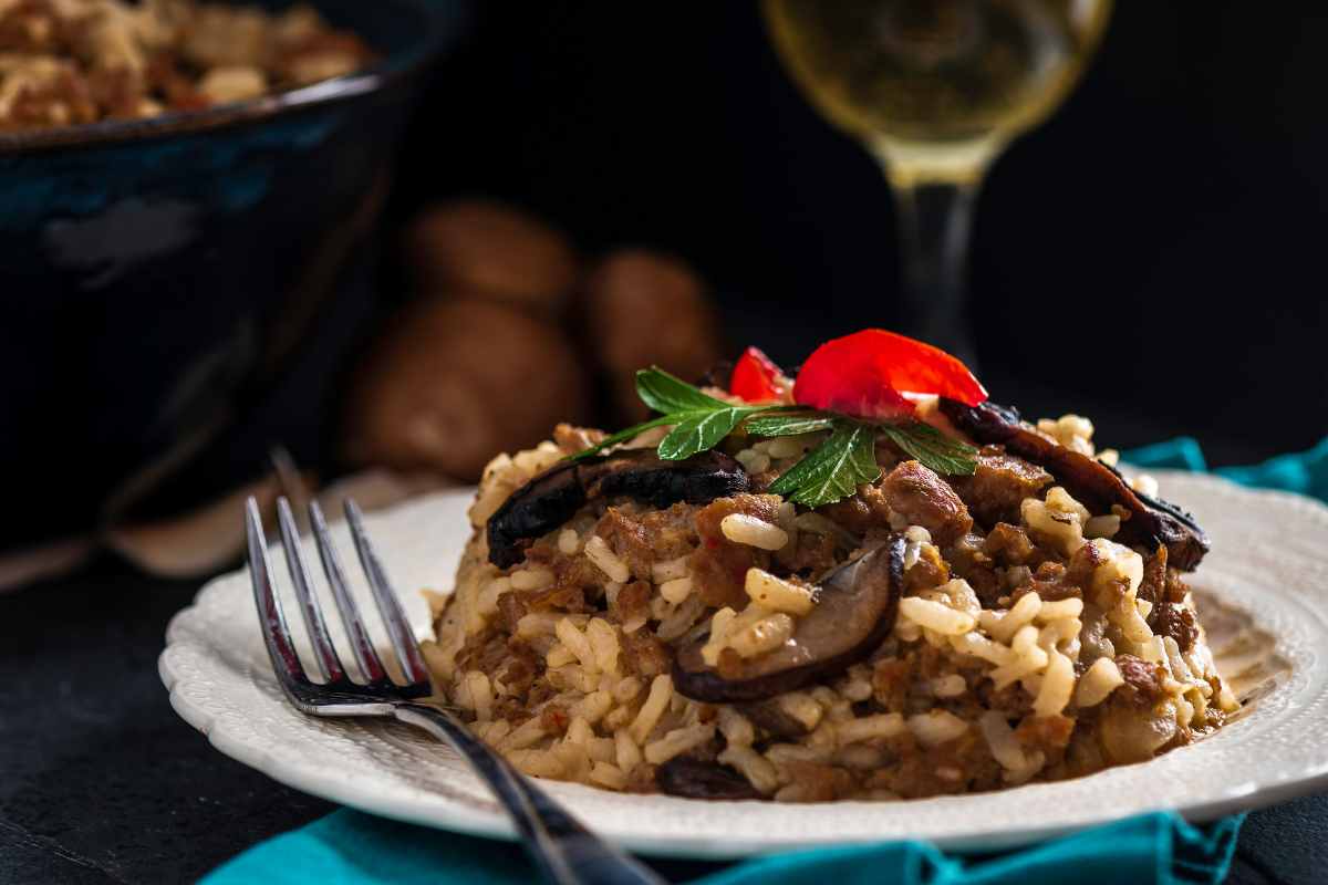 risotto funghi salsiccia ricetta veloce