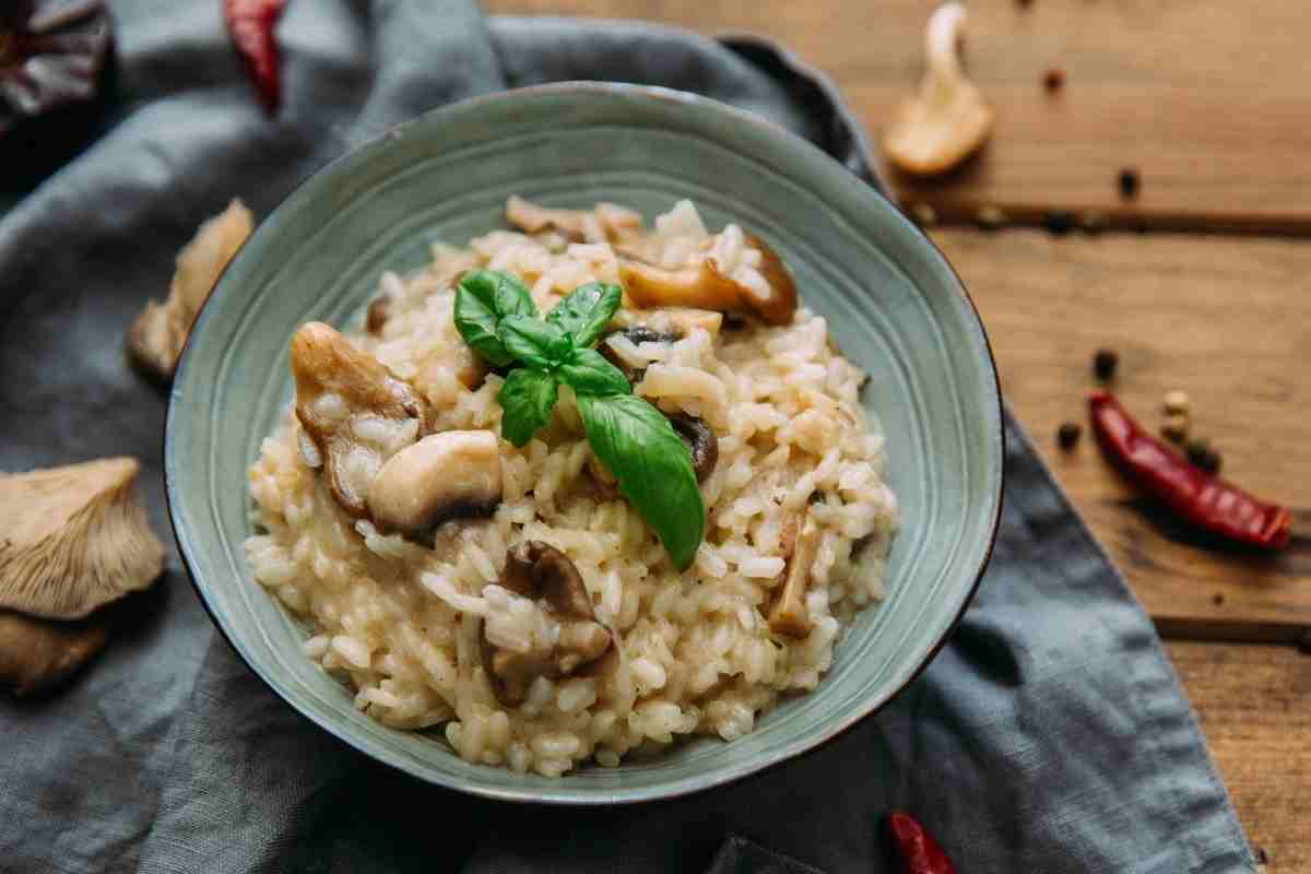 Risotto vegetariano facile e veloce, bastano 5 minuti