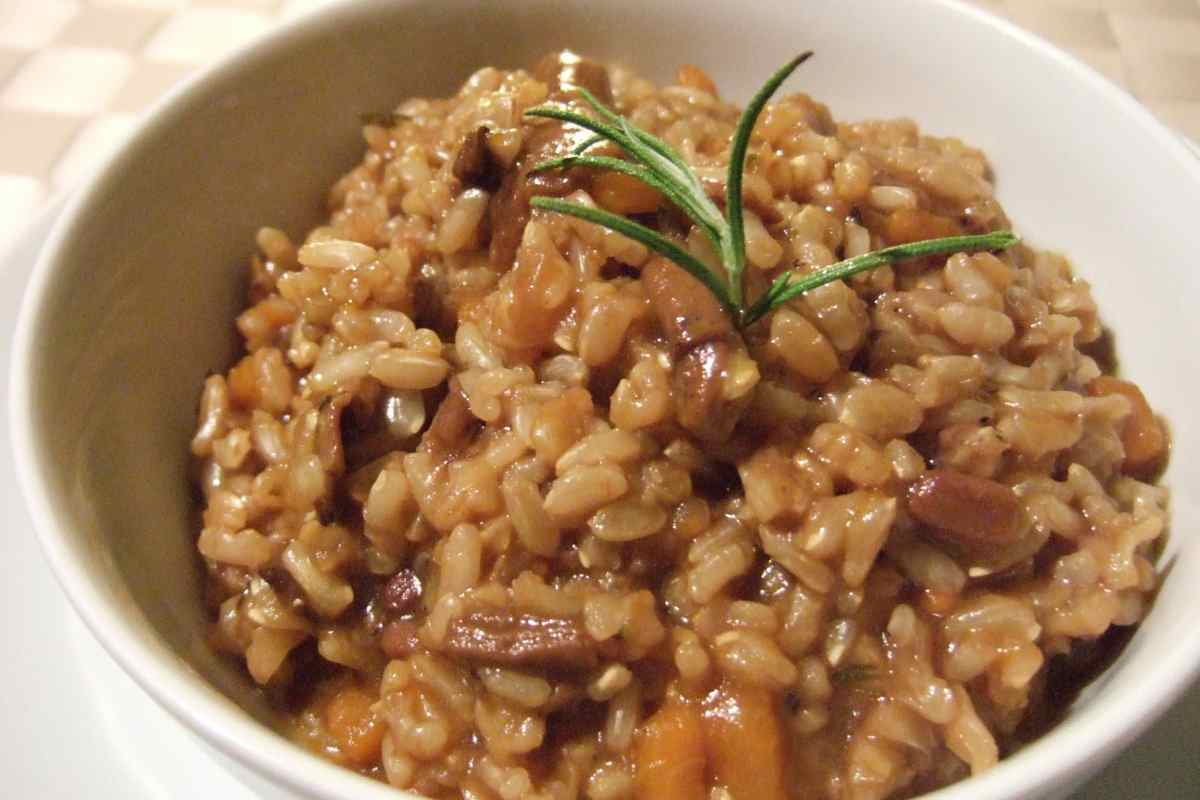 risotto funghi salsiccia ricetta pronta in 25 minuti